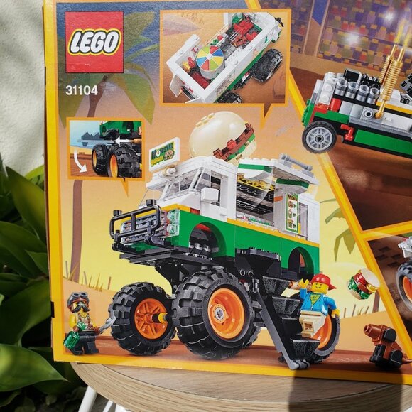 RETIRED LEGO Creator 3in1 Monster Burger Truck 31104 Food Vehicle SEALED NEW 499 - Picture 9 of 14